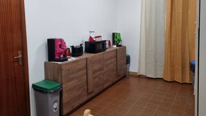 Gemeinsamer Schlafsaal, 1 Schlafzimmer, Raucher, Balkon | Innenbereich