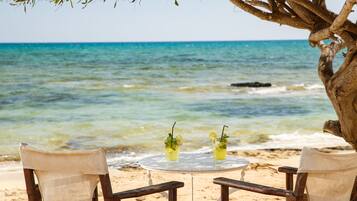 Apartment, 2 Bedrooms, Balcony | Beach