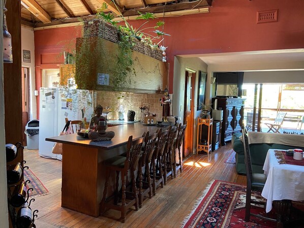 Chambre, 1 chambre, balcon, vue jardin | Intérieur