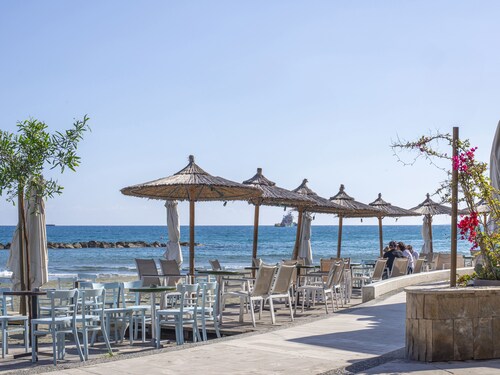 Sanders Crystal 2 - Penthous With Shared Rooftop