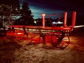 Dining - Earth Vinyasa Poolfire Pit Nearby Vineyards (Temecula)