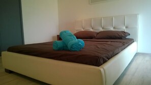 Appartement, 2 slaapkamers, balkon, uitzicht op tuin | 3 slaapkamers