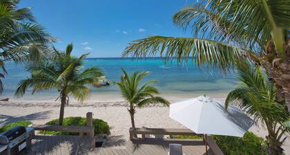 Incredible Beach Front Villa with a Pool & Shipwreck Snorkeling!