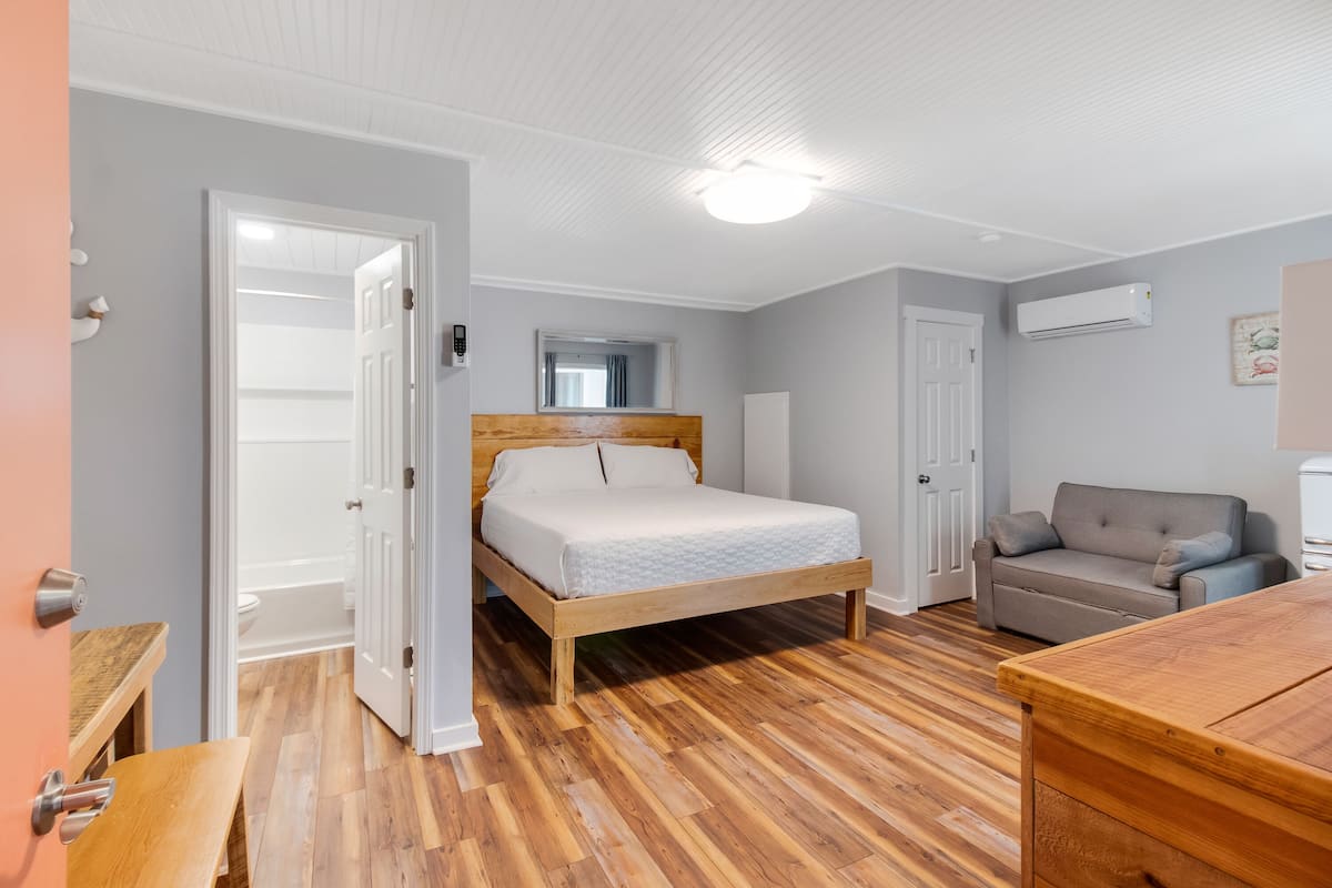 Chambre Confort, 1 trÚs grand lit et 1 canapé-lit