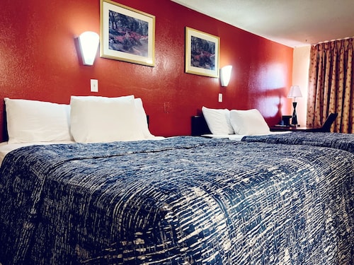 Travelers Lodge Motel & RV Park US-287&US-96