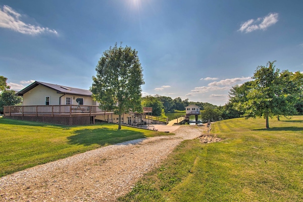 Mt Sterling Vacation Rental | 4BR | 3.5BA | Stairs Required | 4,200 Sq Ft