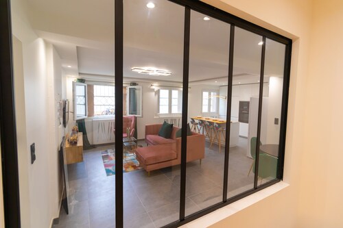 *Free parking* Chic and elegant in VILLEURBANNE *All-inclusive*