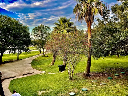 Lovely 1 bedroom apartment Pearland - Wi-Fi - Roku TV