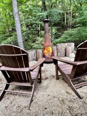 Property grounds - Magical Enchanted Forest Tiny House Located Near Top Attractions (Sevierville)