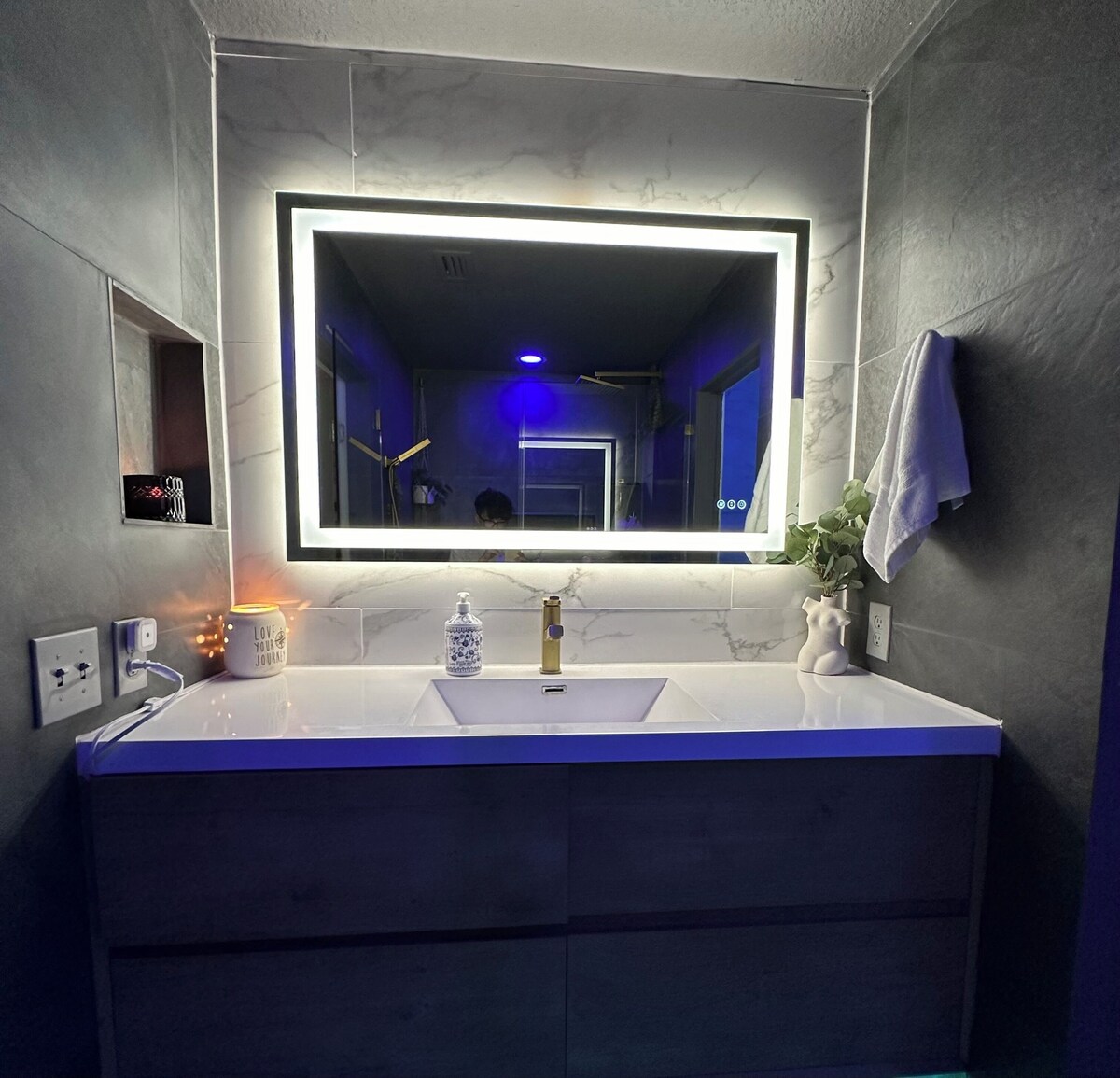 Unwind in Tranquility Lake POOL Jet Steam shower High speed Internet