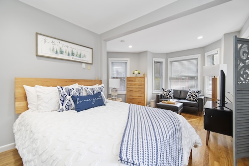 Perfect North End Studio