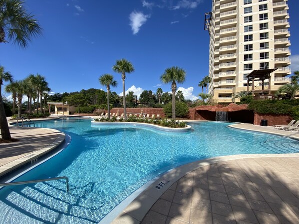 Outdoor pool, a heated pool