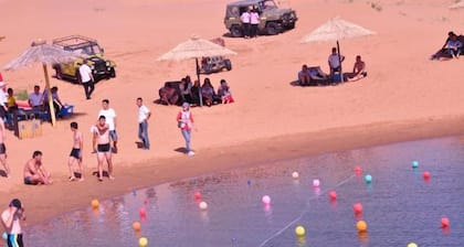Xingyu Tangsuge Desert Hot Spring Hotel