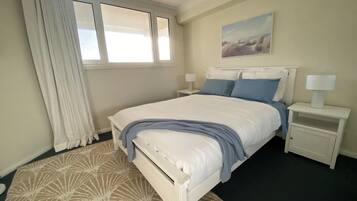 3 bedrooms, desk, iron/ironing board, travel crib