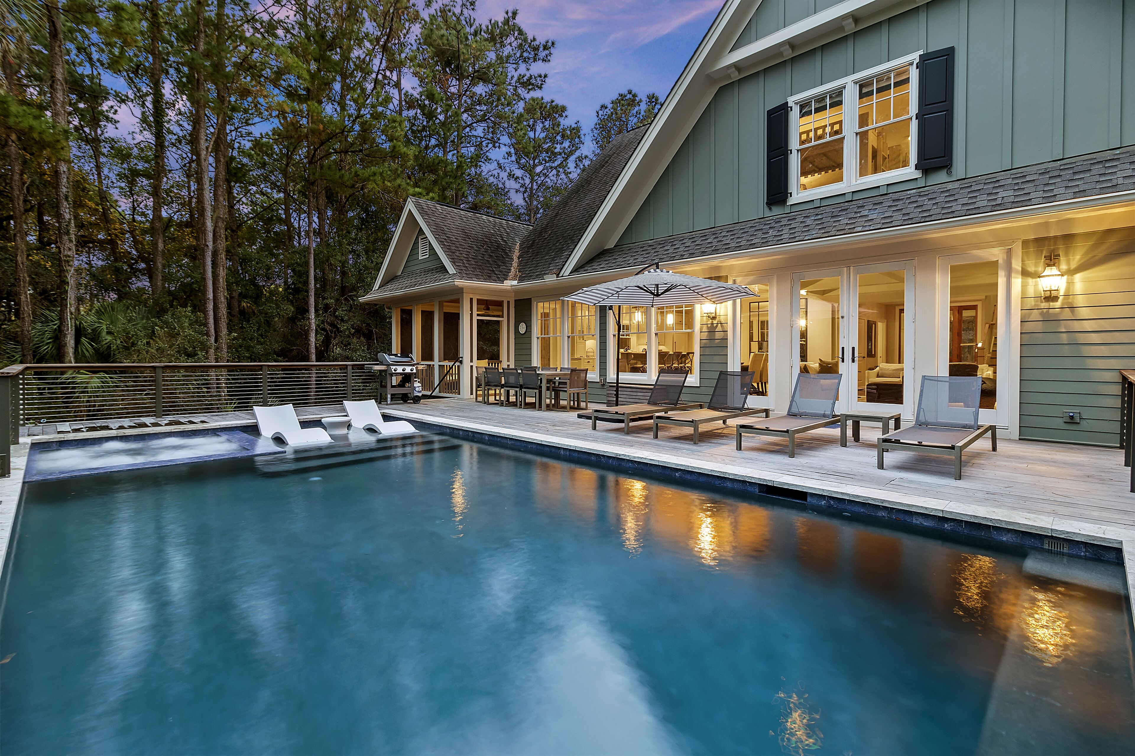 Et oppvarmet basseng