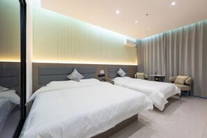 Room - Bowen Elegant Hotel (Dunhuang Night Market Shop) (Dunhuang)