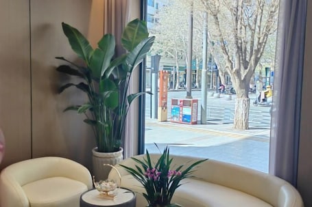 Interior. Bowen Elegant Hotel (Dunhuang Night Market Shop)