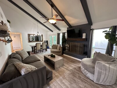 Papago Paradise near heart of Scottsdale and Tempe!