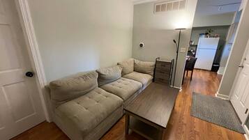 Shared Dormitory, 1 Bedroom | Living room