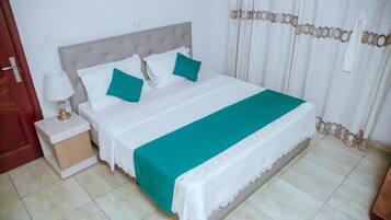 7 bedrooms