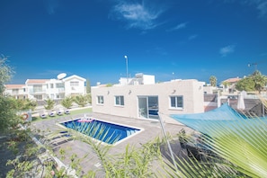 Villa, 3 chambres, piscine privée, vue jardin | Piscine