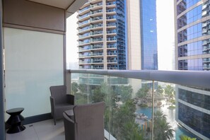 Apartment, 3 Bedrooms, Accessible | Property grounds - Fully Furnished 3 Bedroom in Paramount Prime Location Spacious Layout (Dubai)