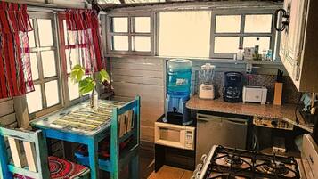 Loft, 1 Bedroom, Terrace, Garden View | Private kitchen