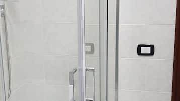 Shared Dormitory, 2 Bedrooms, Balcony | Bathroom