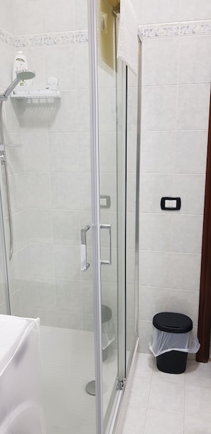 Bathroom - Room-b&b A Casa di Anto Eboli Vicino al (Eboli)