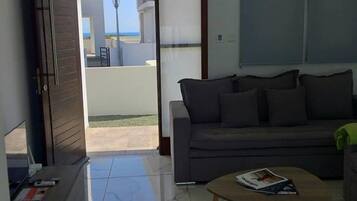 Villa, 3 Bedrooms | Living area