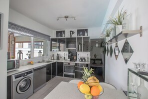 Villa, 4 Bedrooms, Private Pool, Garden View | Private kitchen - Protaras Holiday Villa An8 (Paralimni)