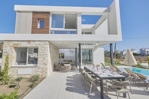 Villa - 5 soveværelser - ryger - privat pool | Udendørsområde