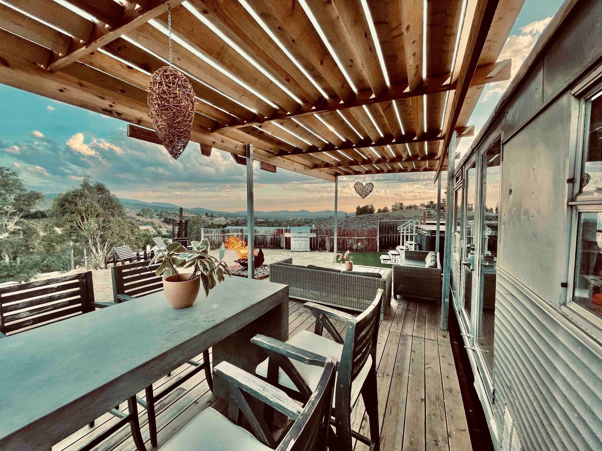 Apartment, 1 Bedroom, Private Pool | Dining