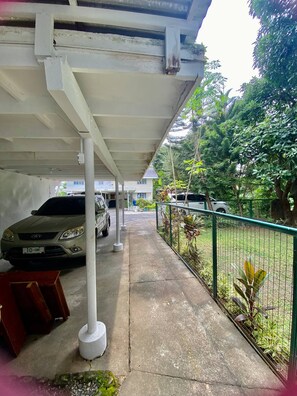 House, 3 Bedrooms | Property grounds