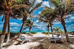 Apartment, 4 Bedrooms, Balcony, Garden View | Beach