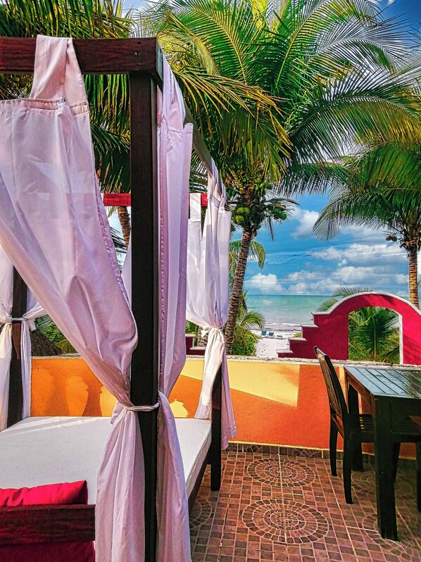 Apartment, 4 Bedrooms, Balcony, Garden View | Balcony