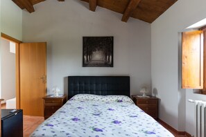 Room, 1 Bedroom, Fireplace, Garden View | 1 bedroom - Bed Breakfast In Vino Veritas, Relax and Quiet Above the Marches Hills (Arcevia)