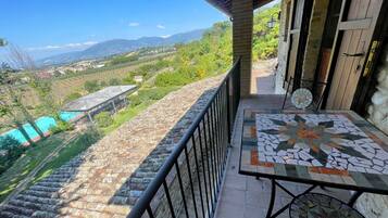 Villa, 2 camere da letto, accessibile ai disabili, fumatori | Ristorazione all'aperto