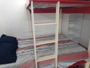 Room, 1 Bedroom | 1 bedroom - Room in Studio - New Basement Loft With all the Amenities (Morelia)