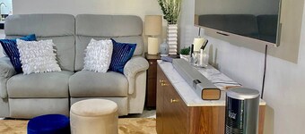 1 Bedroom With Free Parking