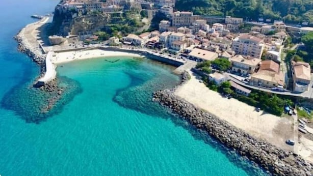 Unclassified image, 1 of 35, button - Casa Di Giorgio - Fronte Spiaggia (Pizzo)