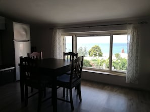 Tempat makan