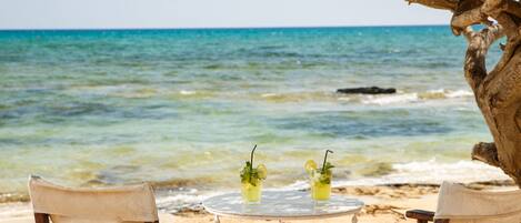 Apartment, 2 Bedrooms, Balcony, City View | Beach