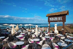 Appartement, 3 chambres, balcon, vue sur le jardin | Plage