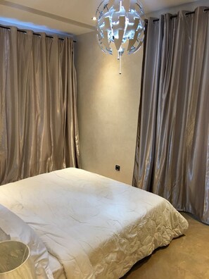 Appartement, 3 chambres, balcon, vue sur le jardin | 3 chambres