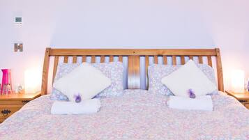 Shared Dormitory, 3 Bedrooms | 3 bedrooms