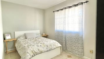 Casa, 2 habitaciones, para fumadores, patio | 2 habitaciones