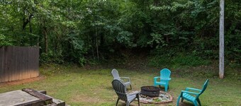Casey Paradise Tiny Home Mountain Retreat near WCU