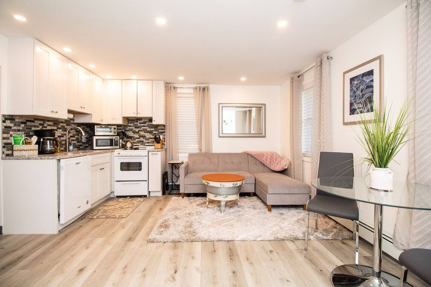 Gut Renovated 1-Bed Close to Longwood & MBTA