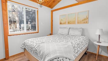 1 quarto, Wi-Fi de cortesia, roupa de cama